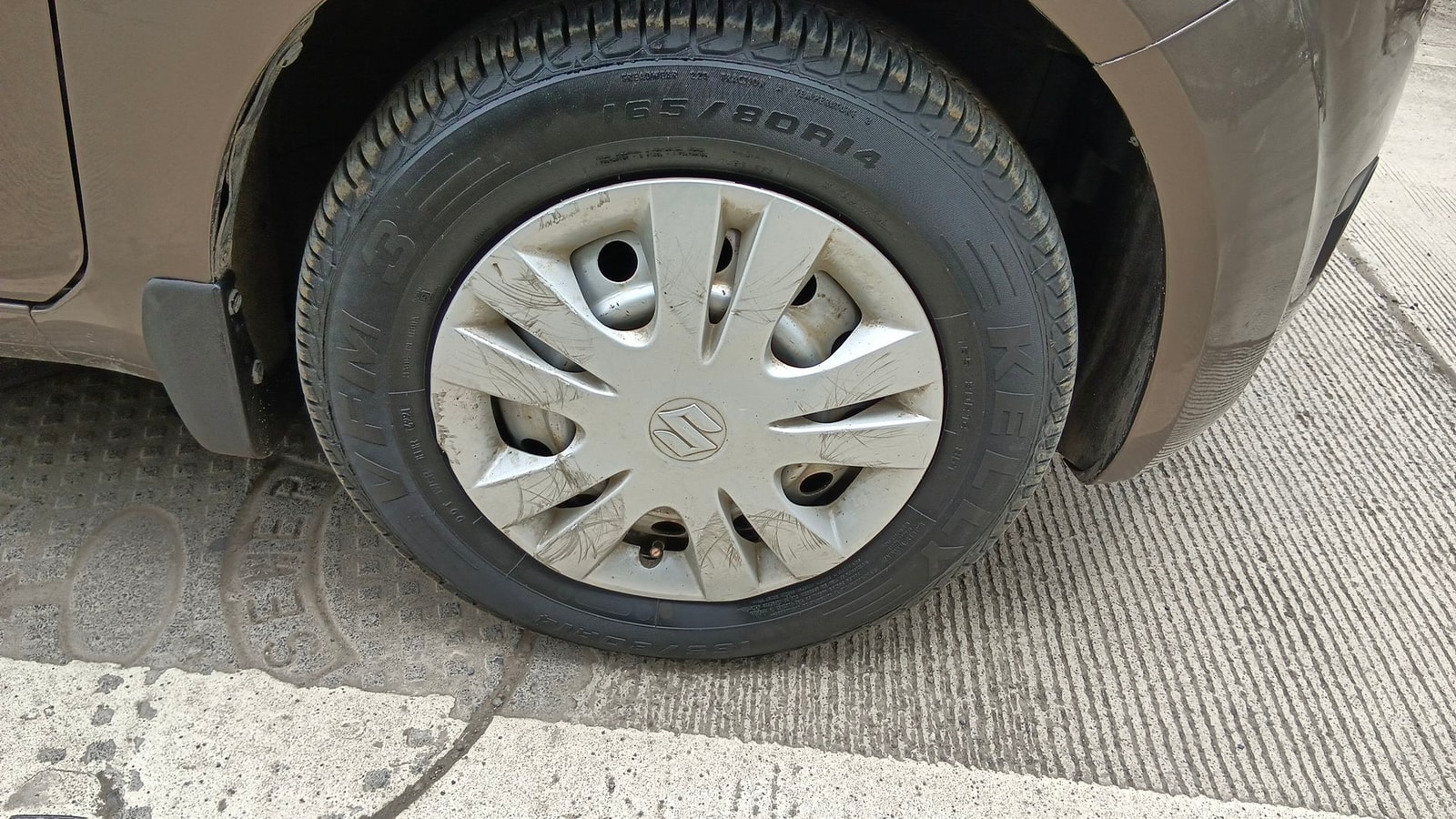 Ritz image 9 Ritz image 9