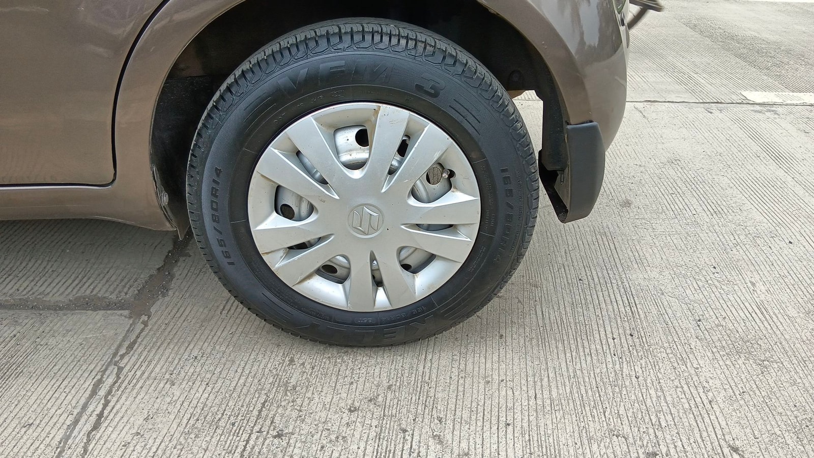 Ritz image 12 Ritz image 12