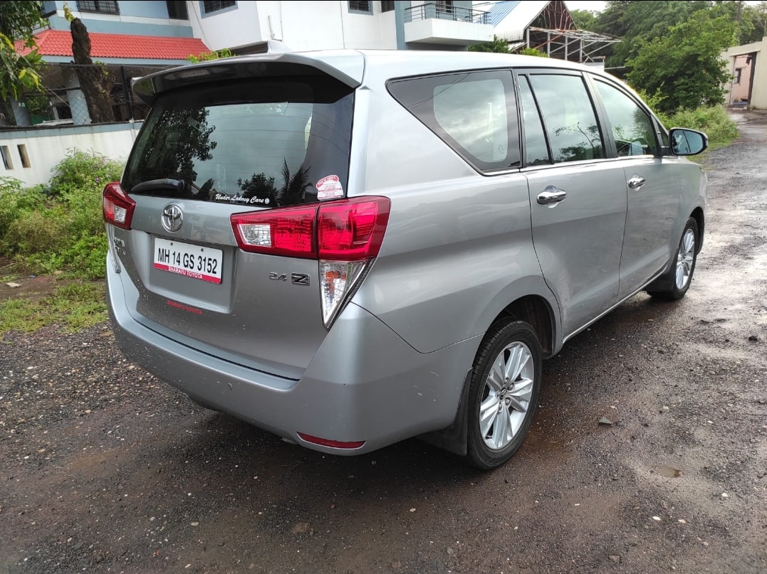 Innova Crysta image 8 Innova Crysta image 8