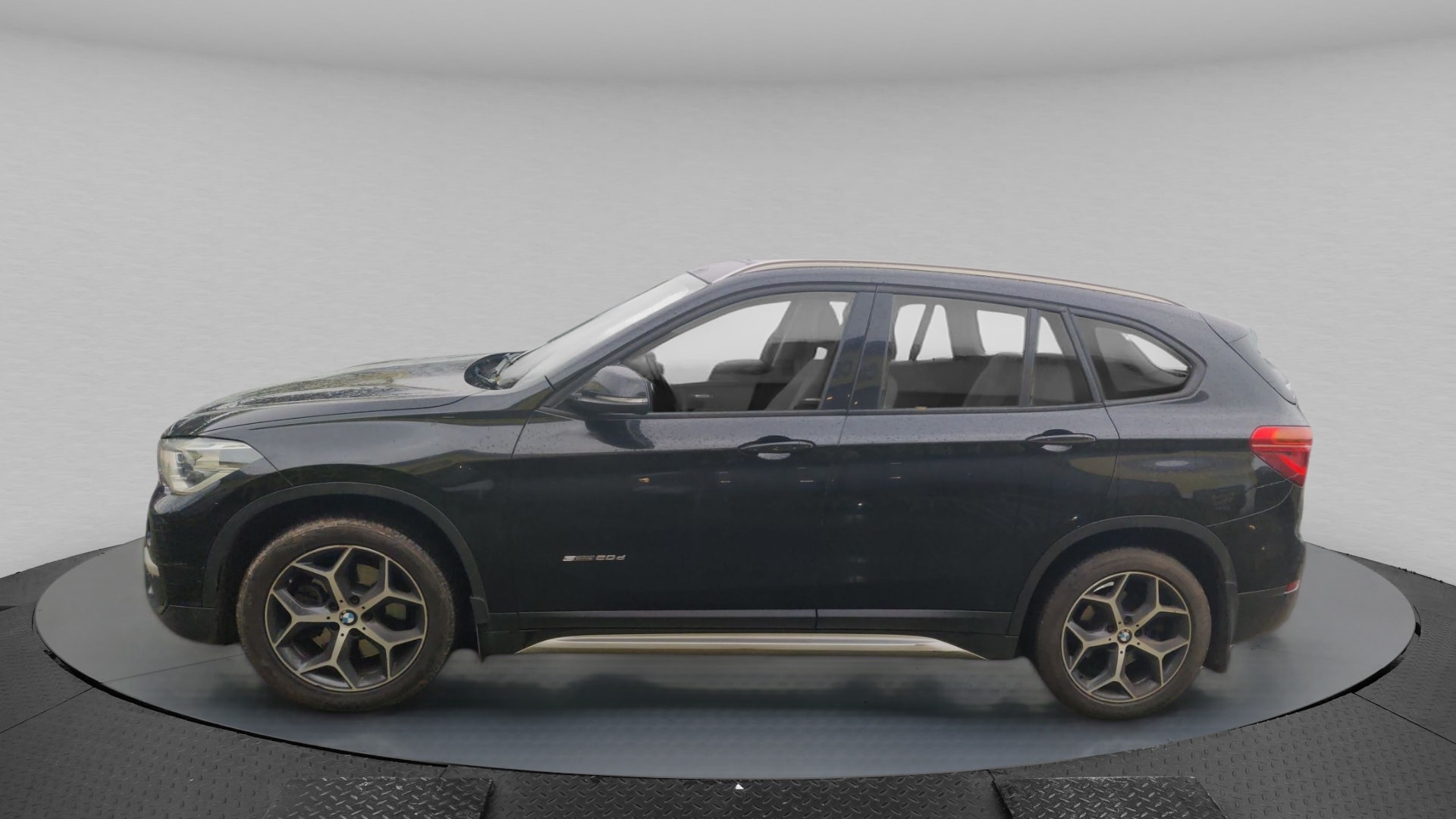 X1 image 2 X1 image 2