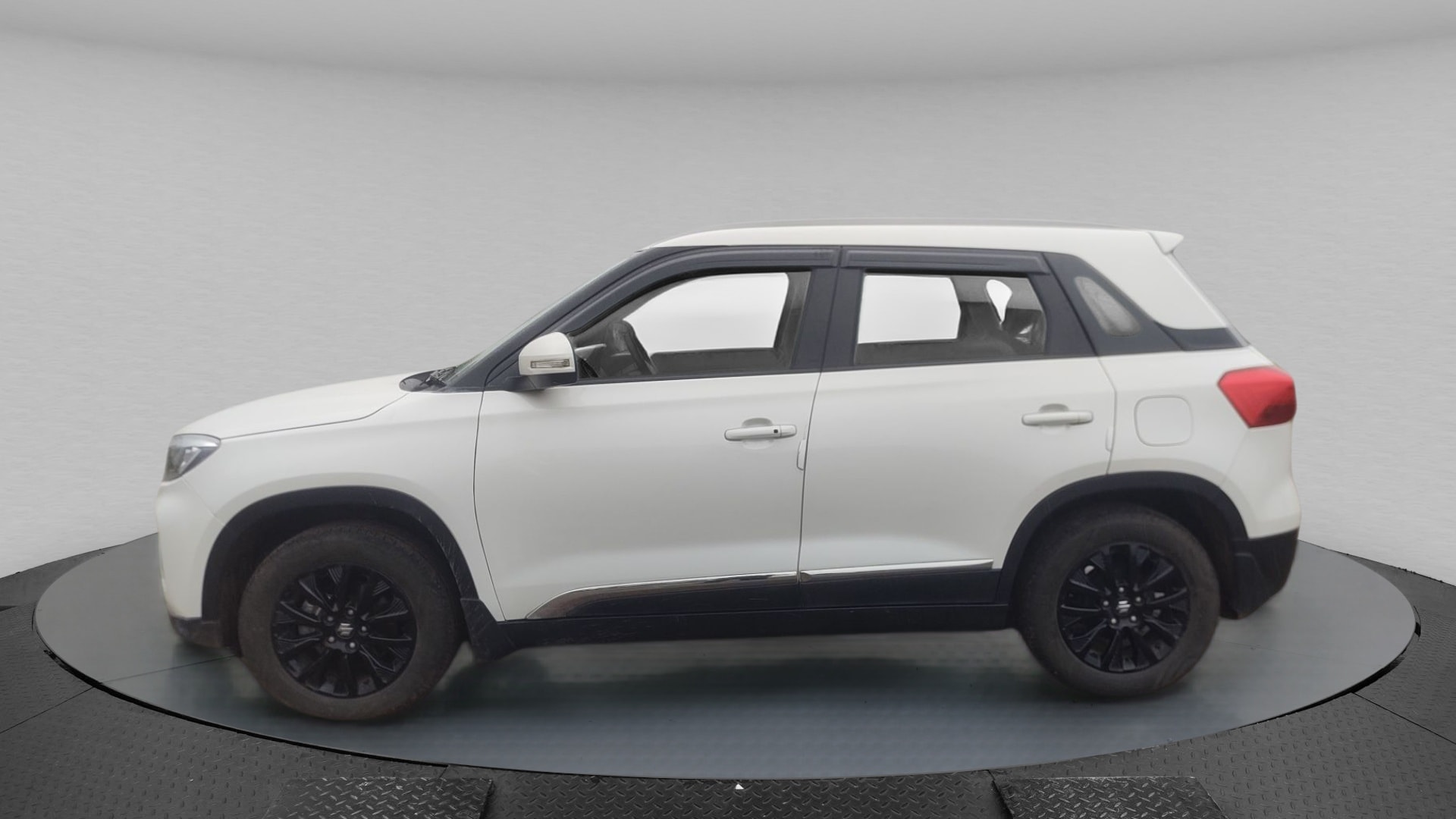 Vitara Brezza image 2 Vitara Brezza image 2