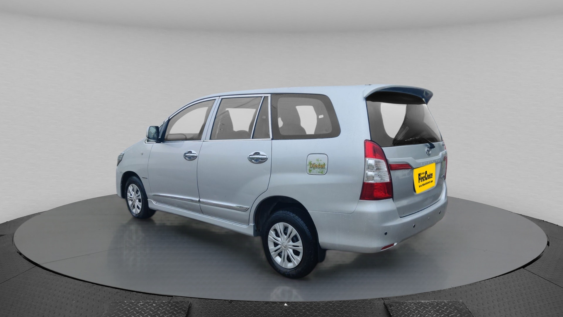 Innova image 3 Innova image 3