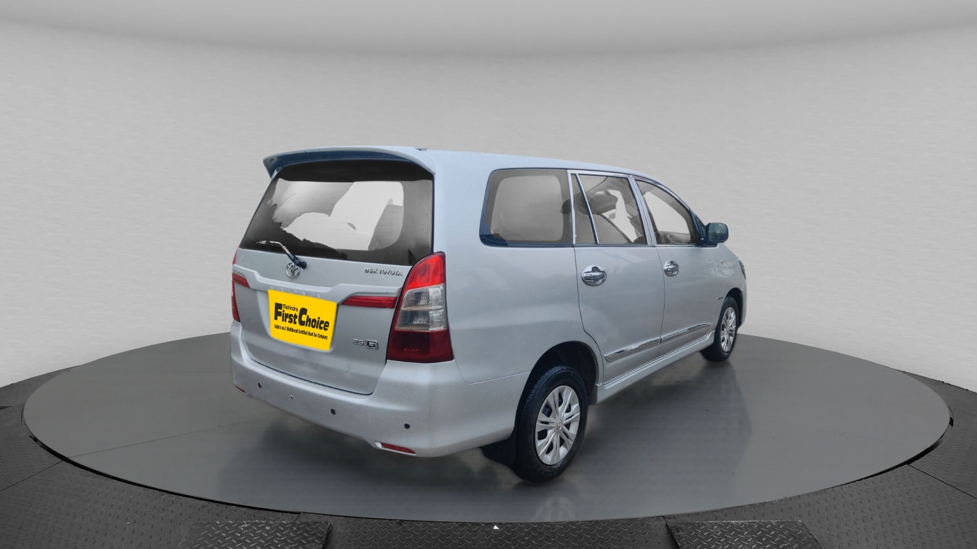 Innova image 7 Innova image 7