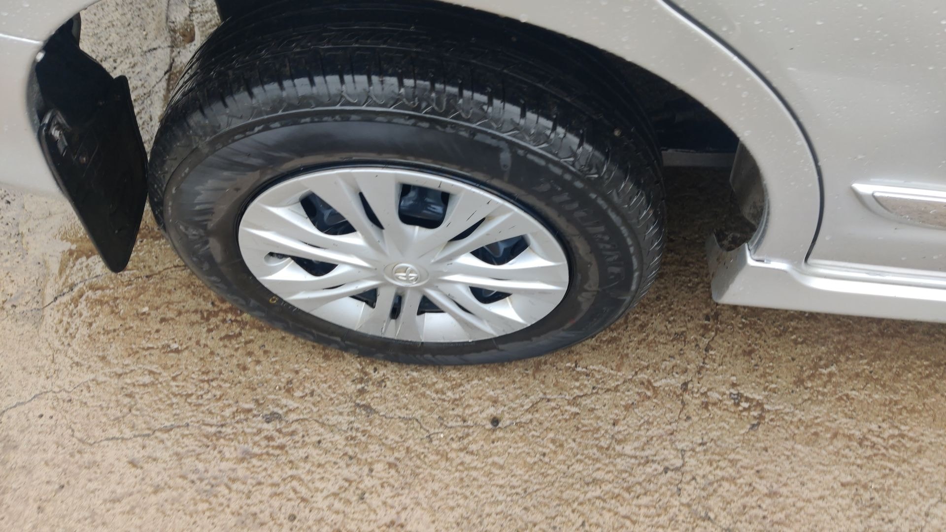 Innova image 11 Innova image 11