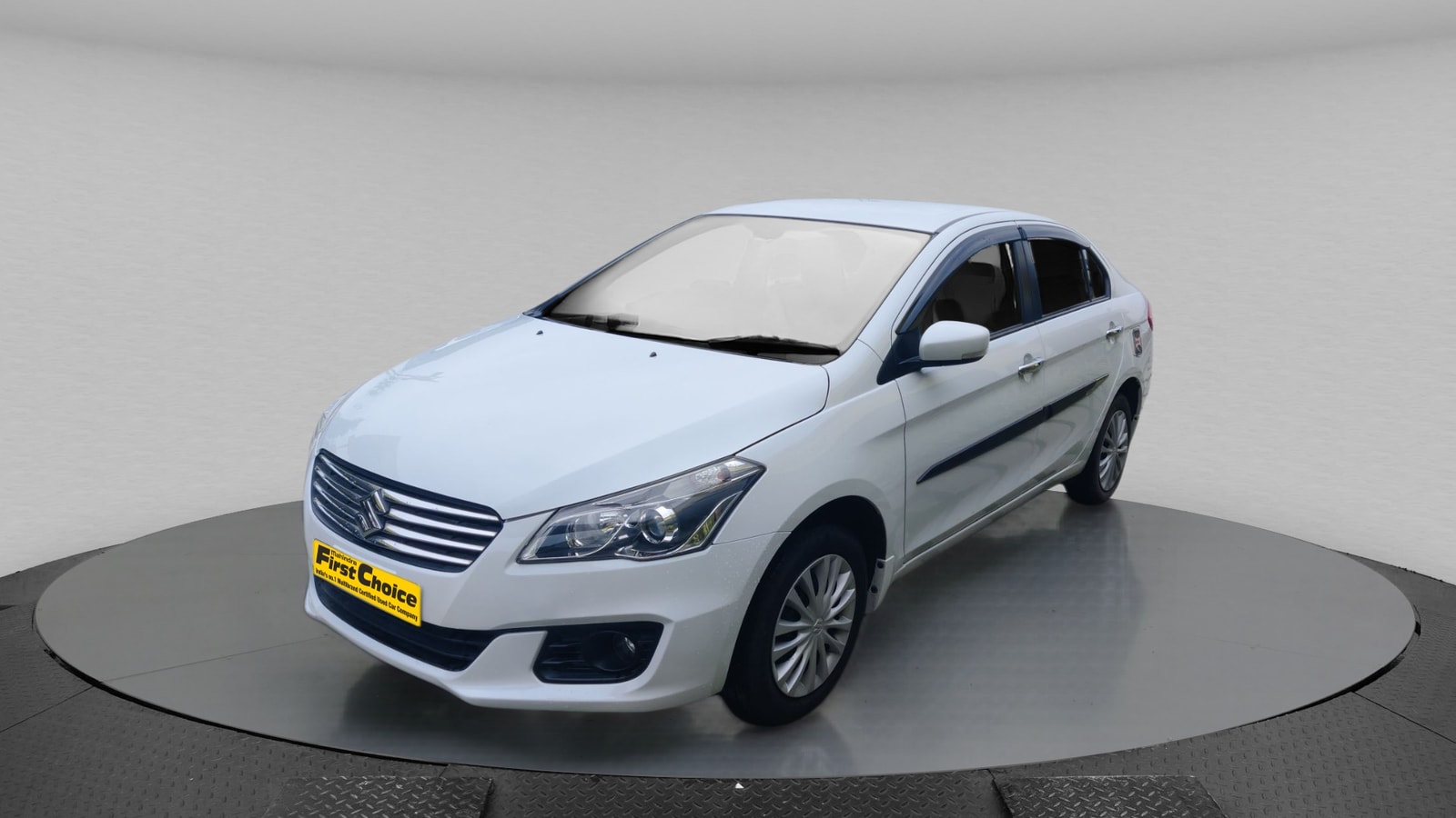 Ciaz image 1 Ciaz image 1