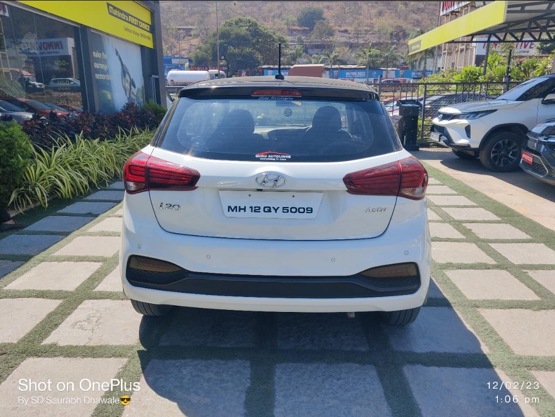 2018 Hyundai Elite i20 Asta 1.2 AT Rear View 