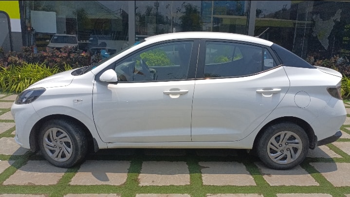 Aura image 2 Aura image 2