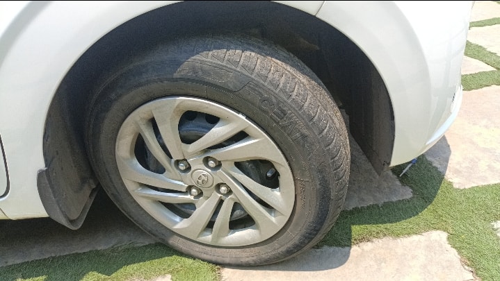 Aura image 9 Aura image 9