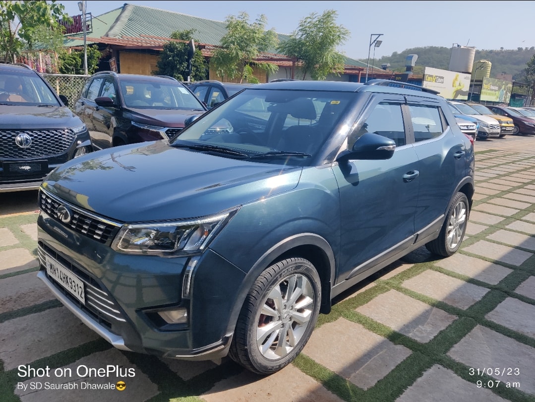 XUV300 image 1 XUV300 image 1