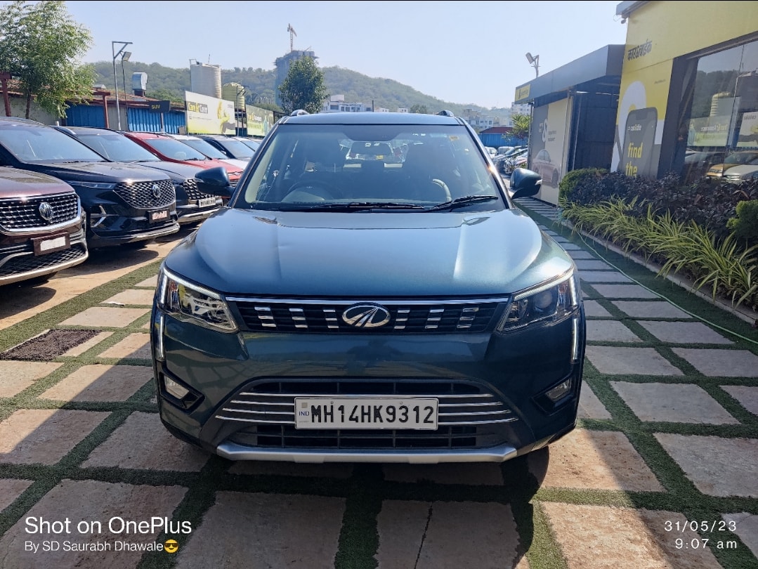 XUV300 image 8 XUV300 image 8