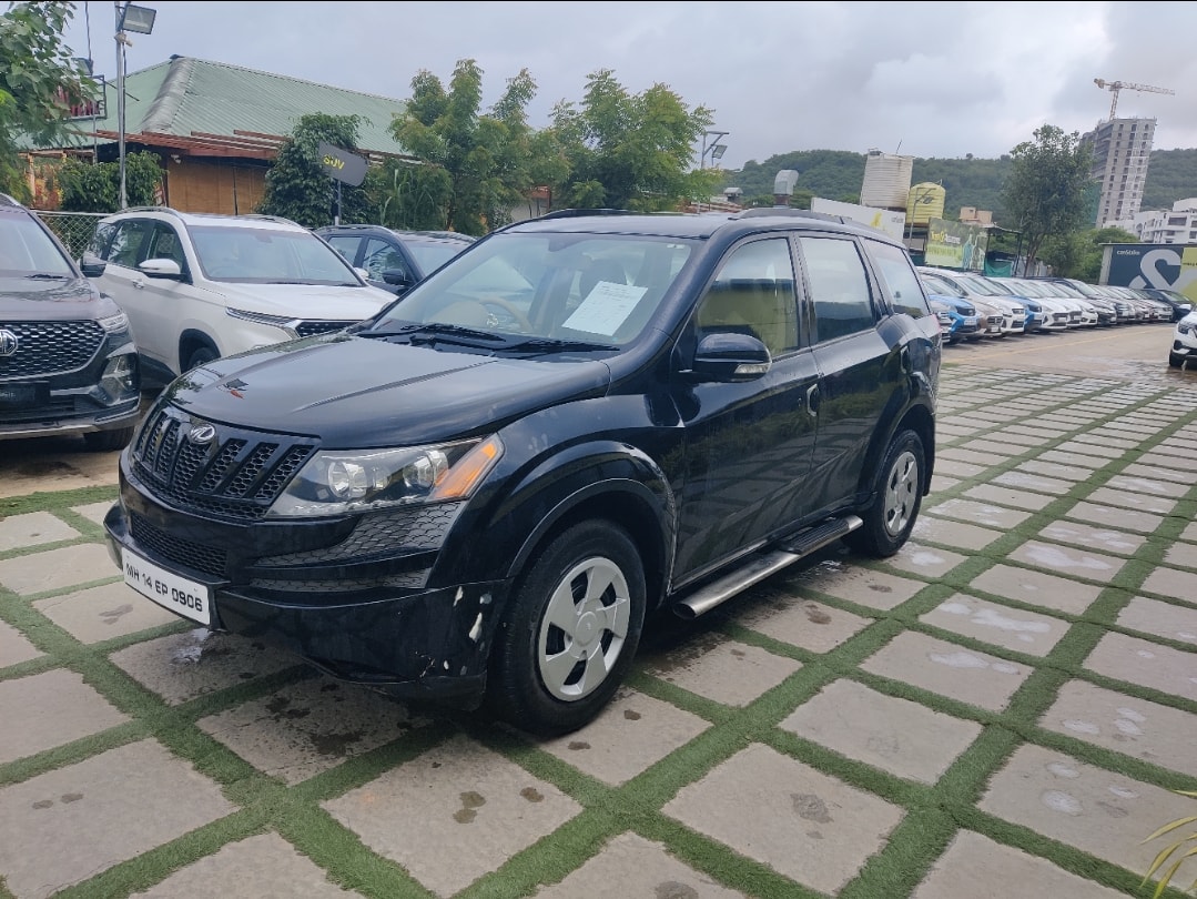 XUV500 image 1 XUV500 image 1