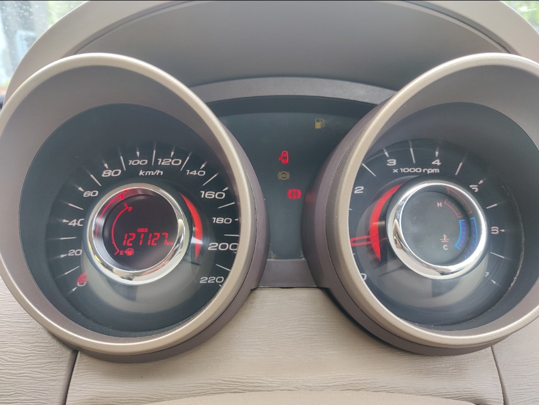 XUV500 image 11 XUV500 image 11