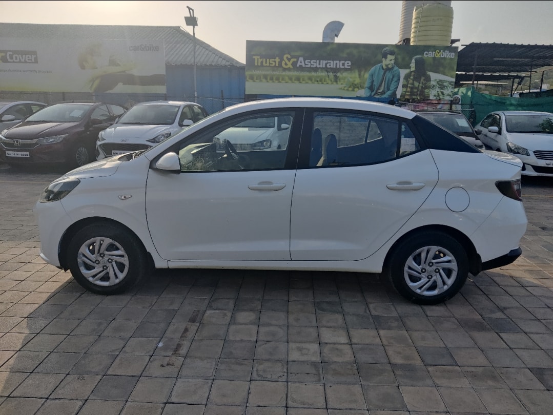 Aura image 2 Aura image 2