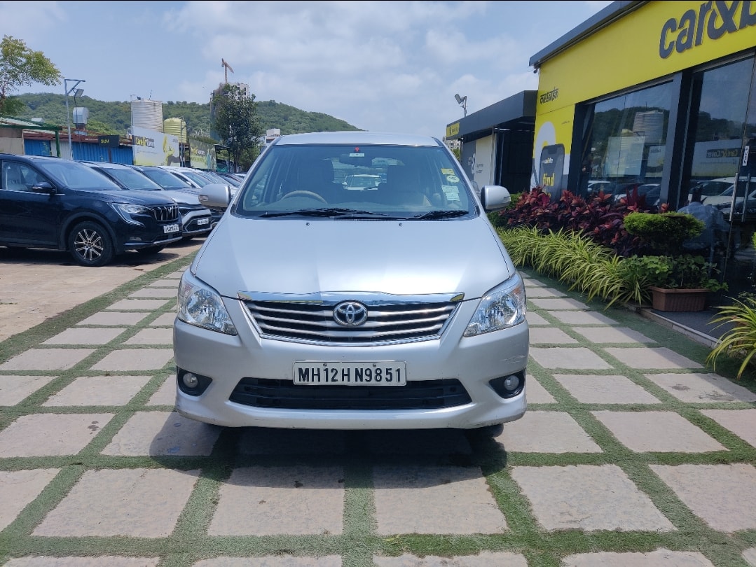 Innova image 8 Innova image 8