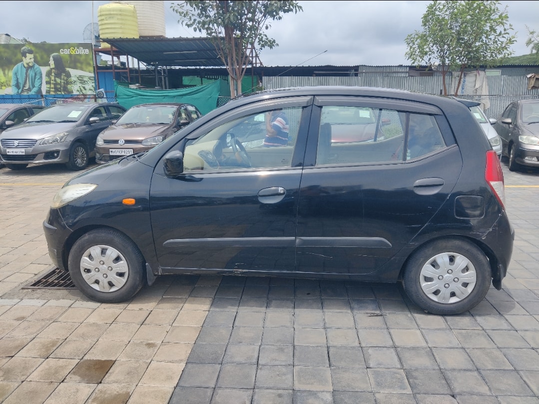 i10 image 2 i10 image 2