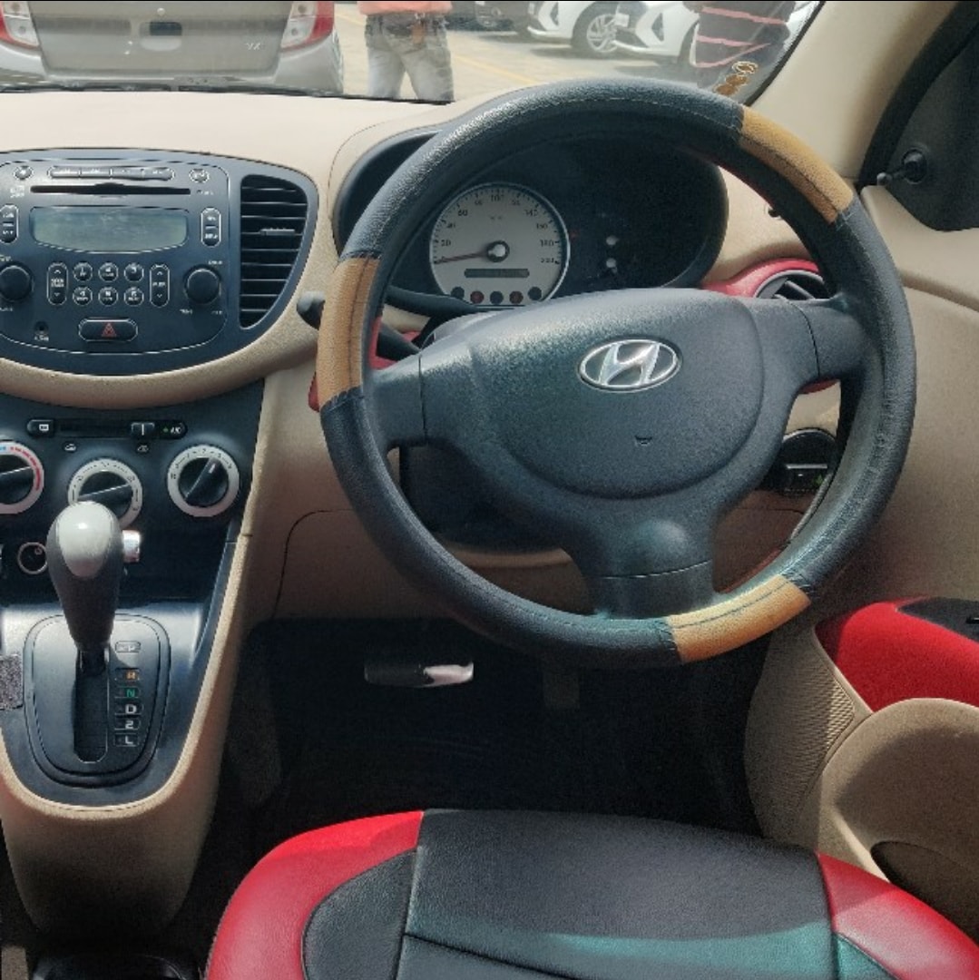 i10 image 13 i10 image 13