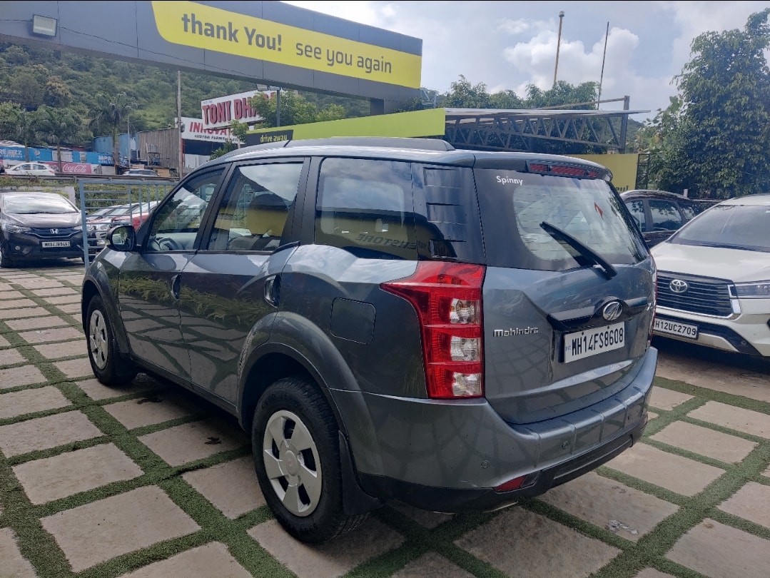 XUV500 image 3 XUV500 image 3