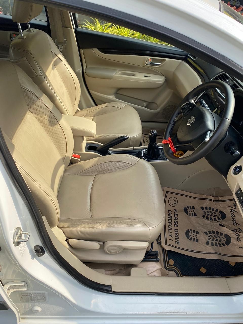 Ciaz image 15 Ciaz image 15