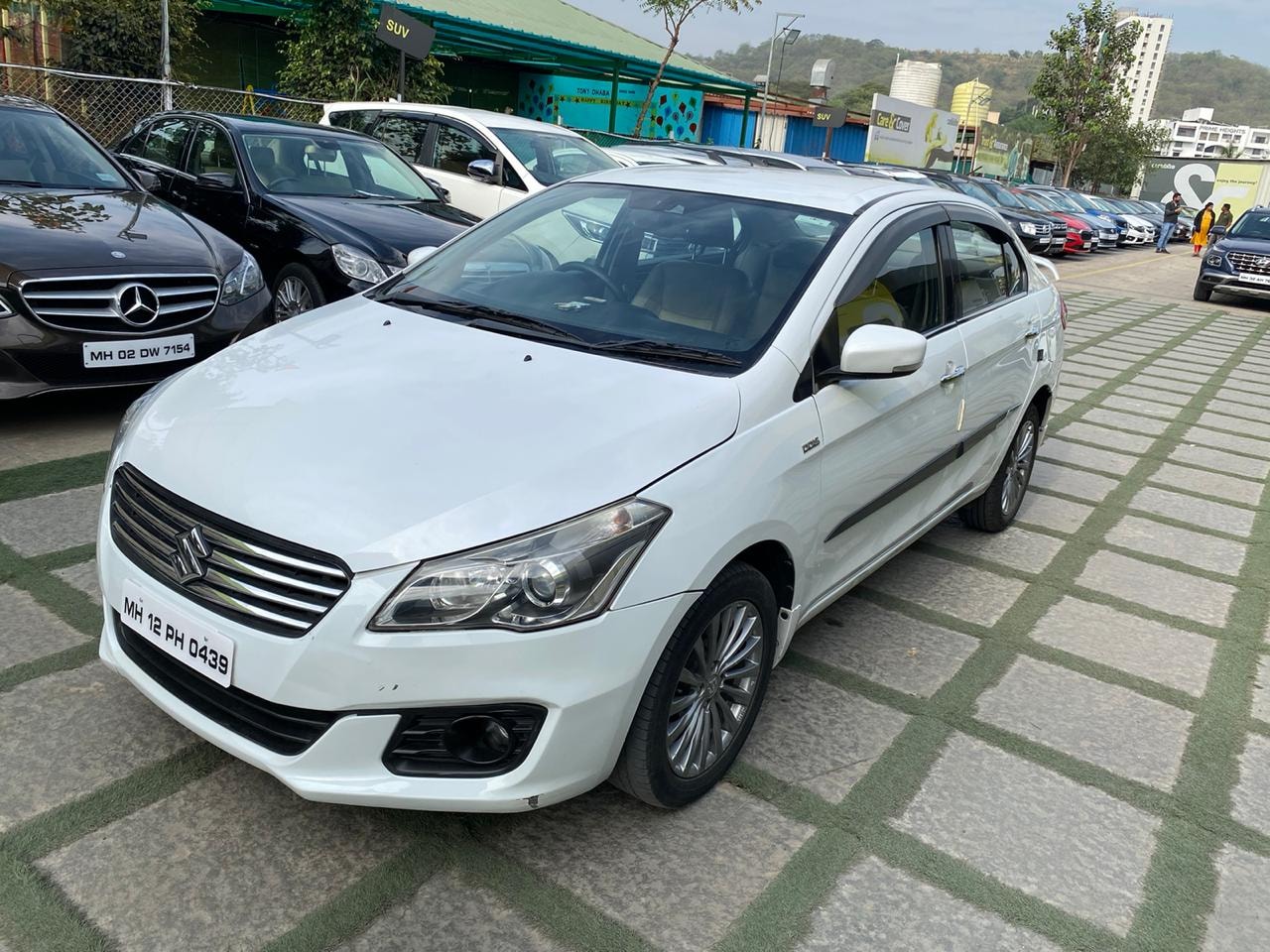 Ciaz image 4 Ciaz image 4