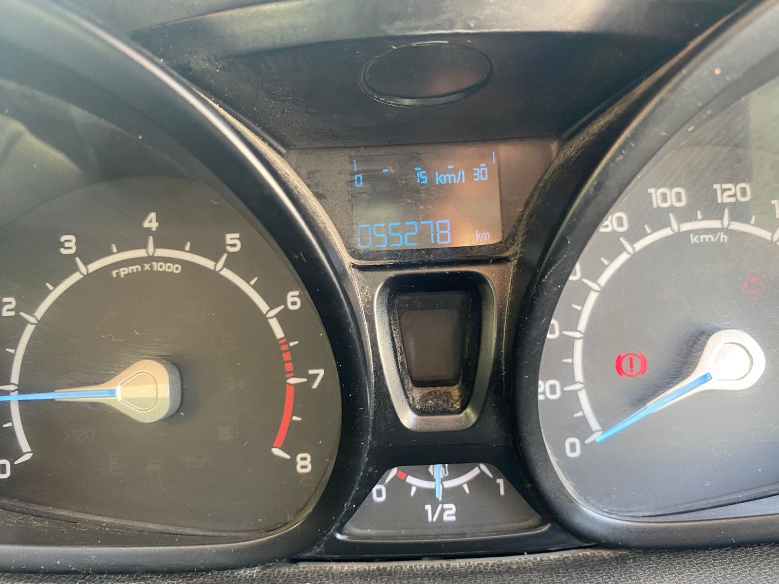 EcoSport image 9 EcoSport image 9