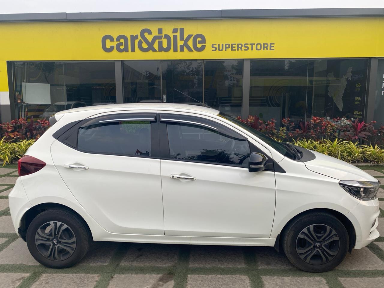 Tiago image 5 Tiago image 5