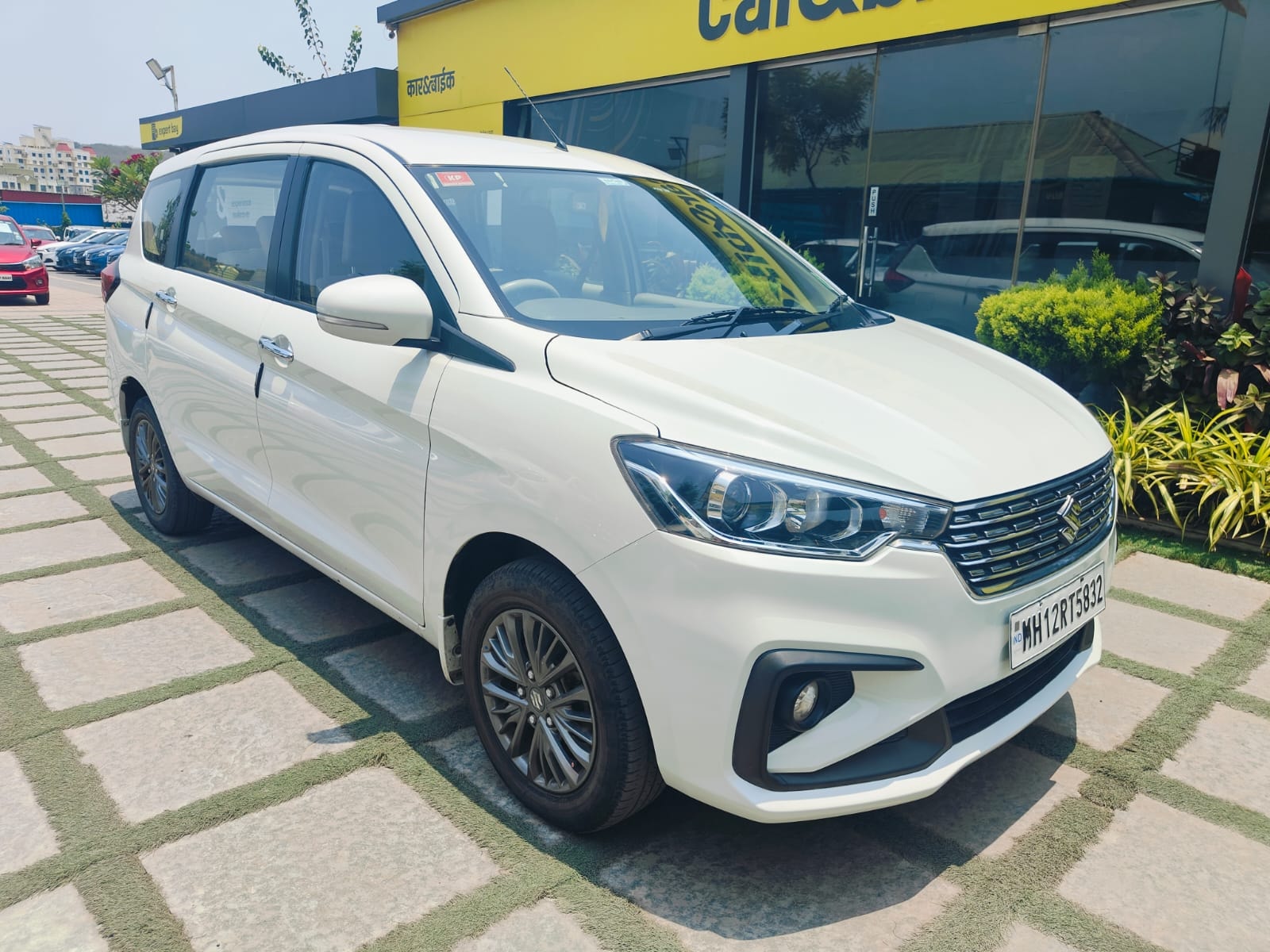 Ertiga image 9 Ertiga image 9