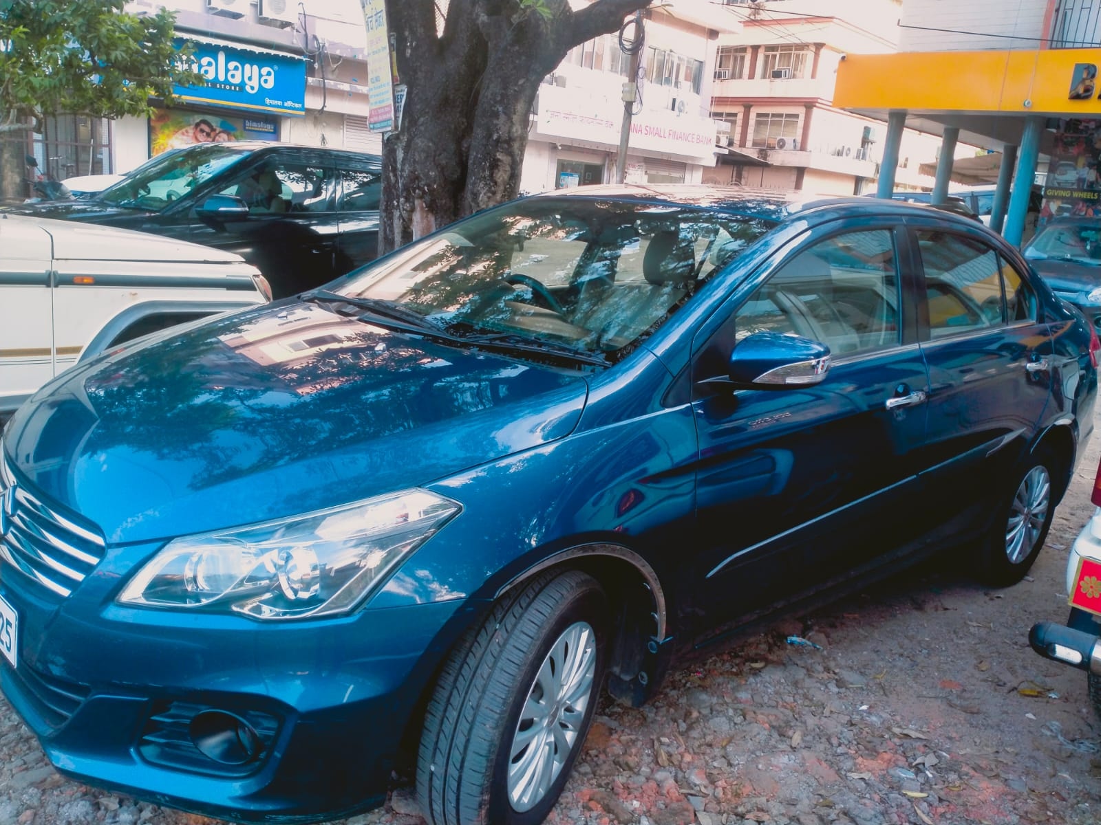 Ciaz image 2 Ciaz image 2