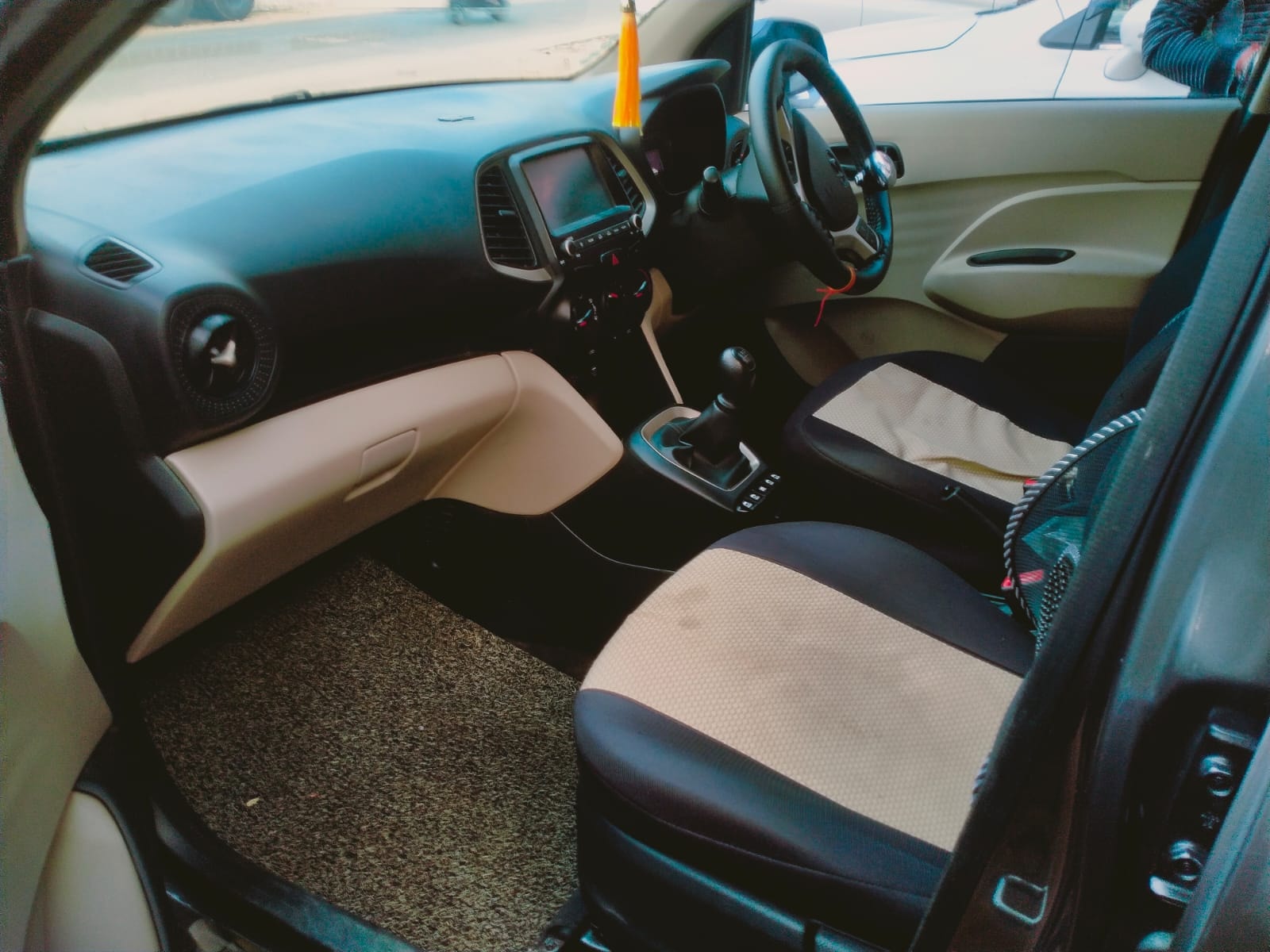 New Santro image 6 New Santro image 6