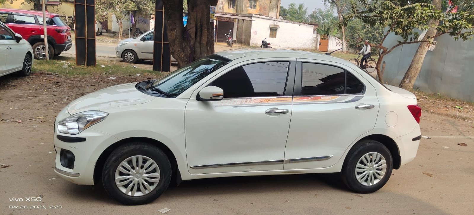 Dzire image 1 Dzire image 1