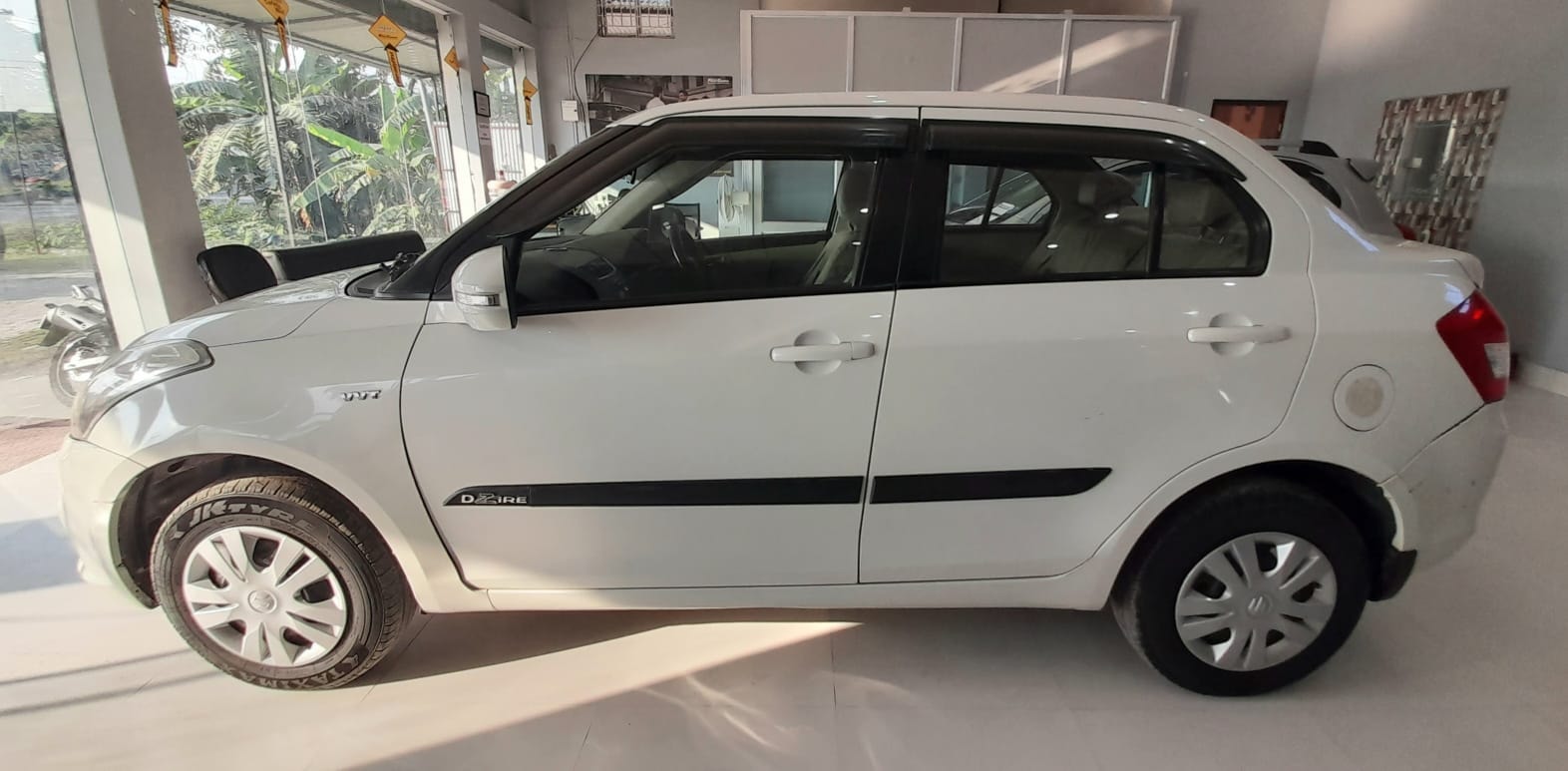 Swift DZire image 2 Swift DZire image 2