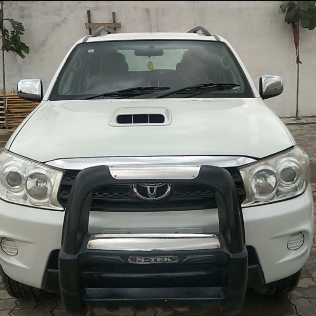 Fortuner image 2 Fortuner image 2