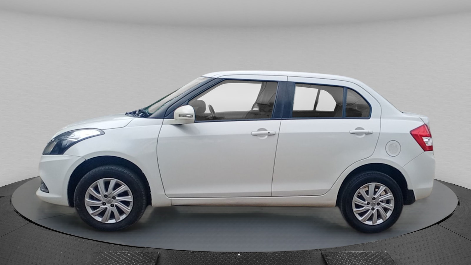 Swift DZire image 2 Swift DZire image 2