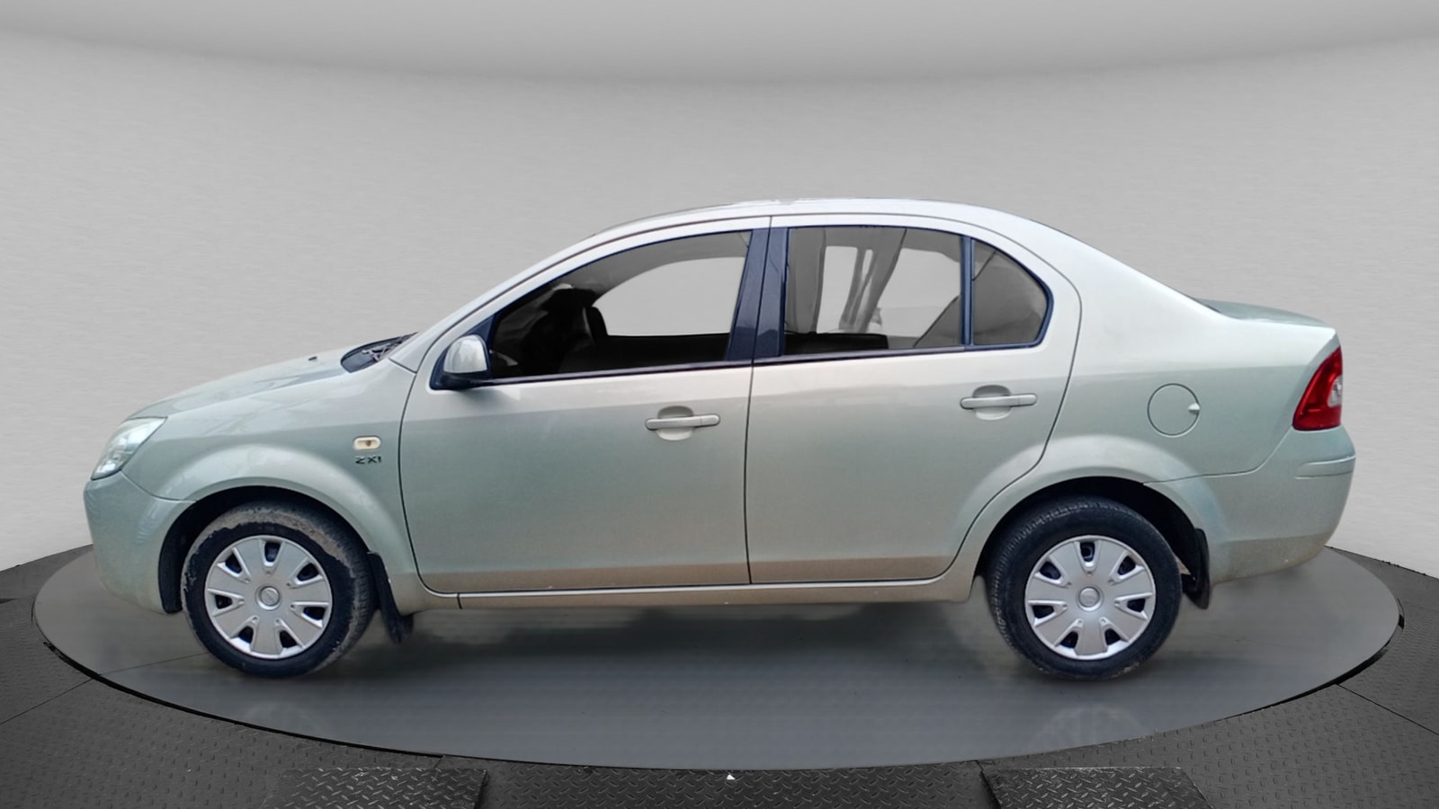 Fiesta image 2 Fiesta image 2