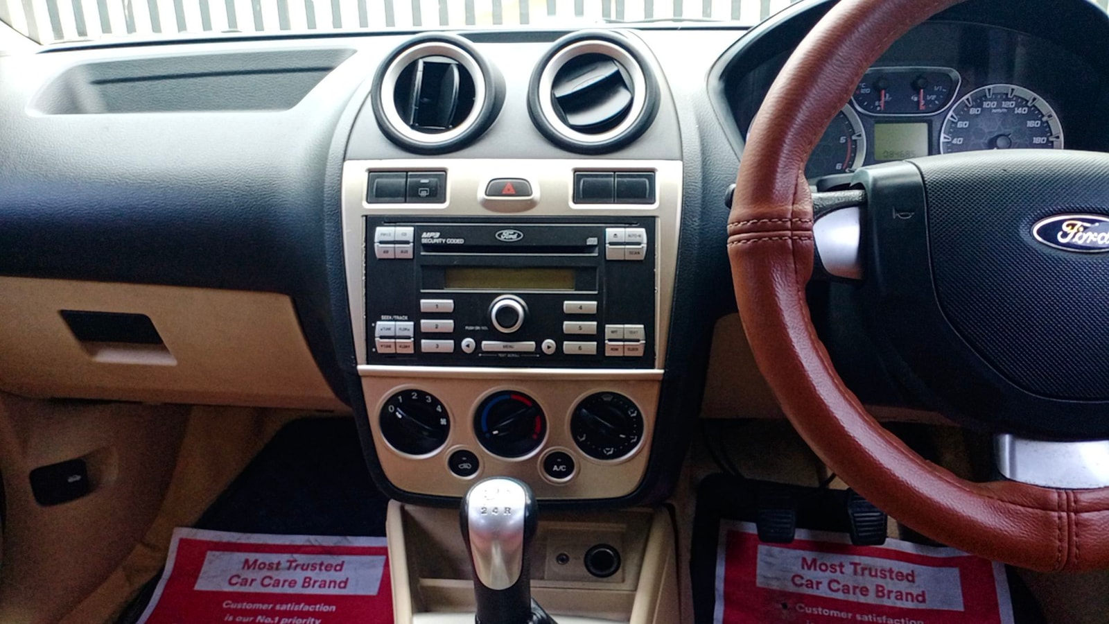 Fiesta image 16 Fiesta image 16