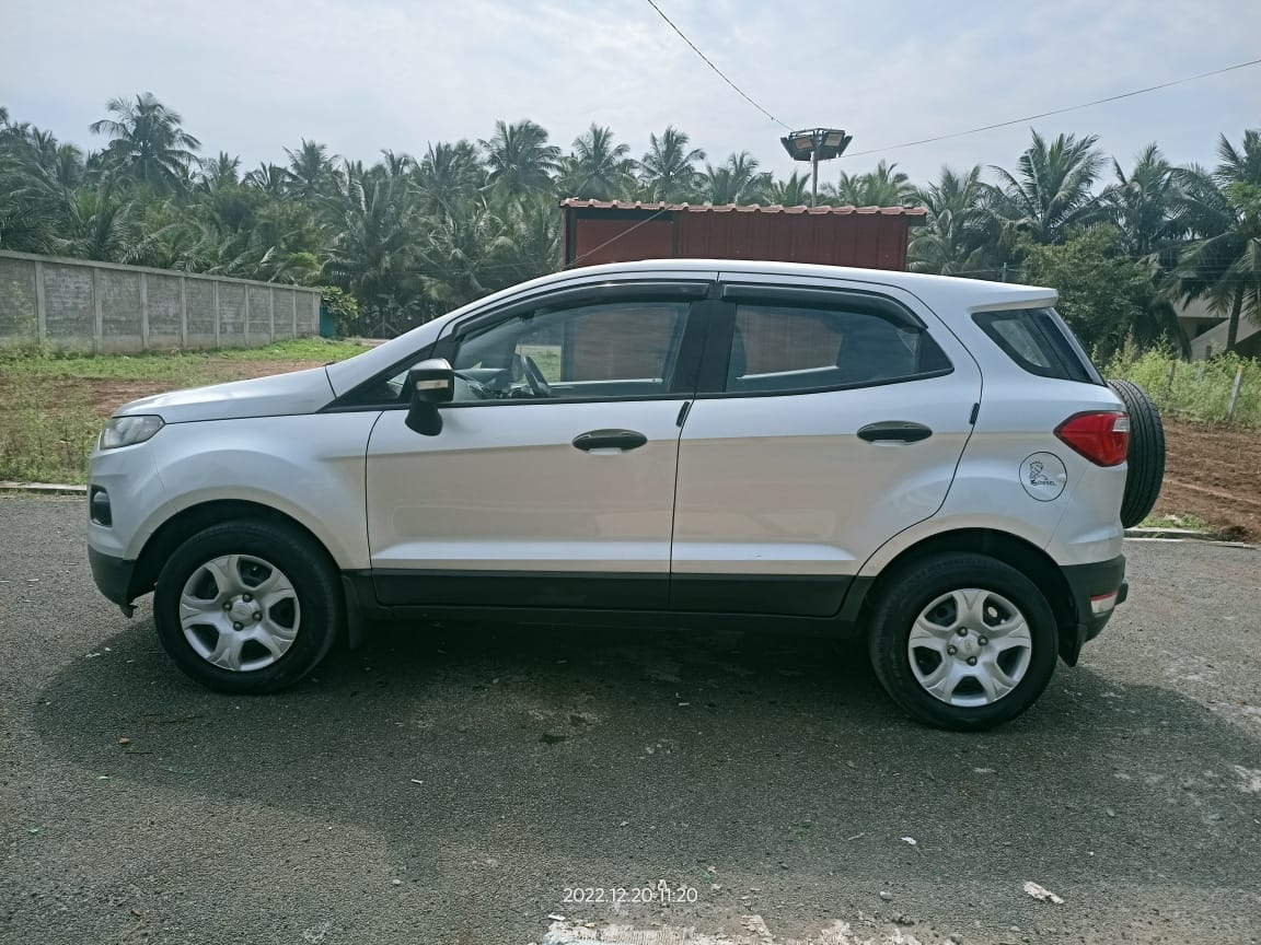 EcoSport image 4 EcoSport image 4