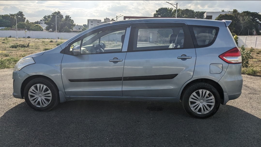 Ertiga image 2 Ertiga image 2