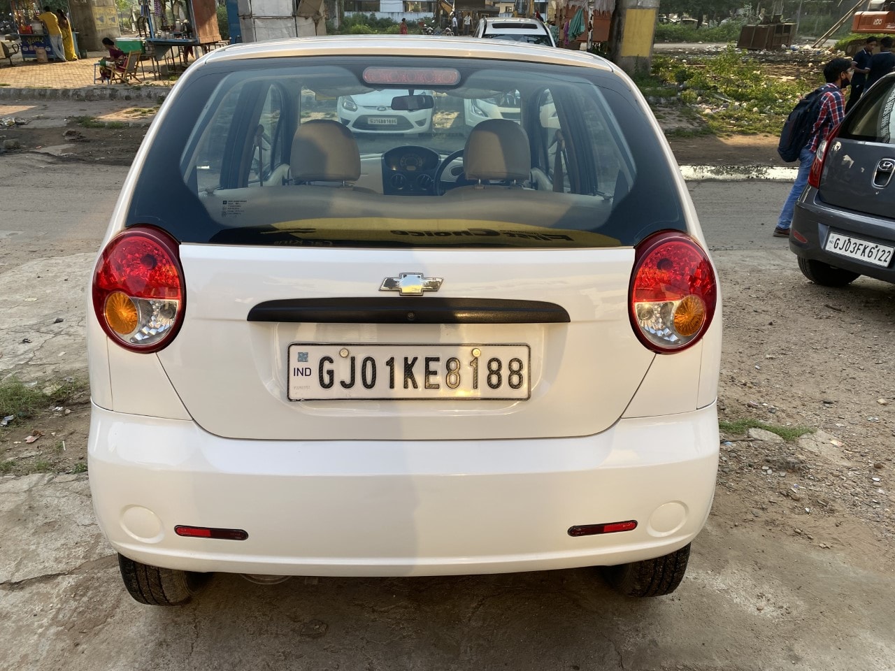 Spark image 6 Spark image 6