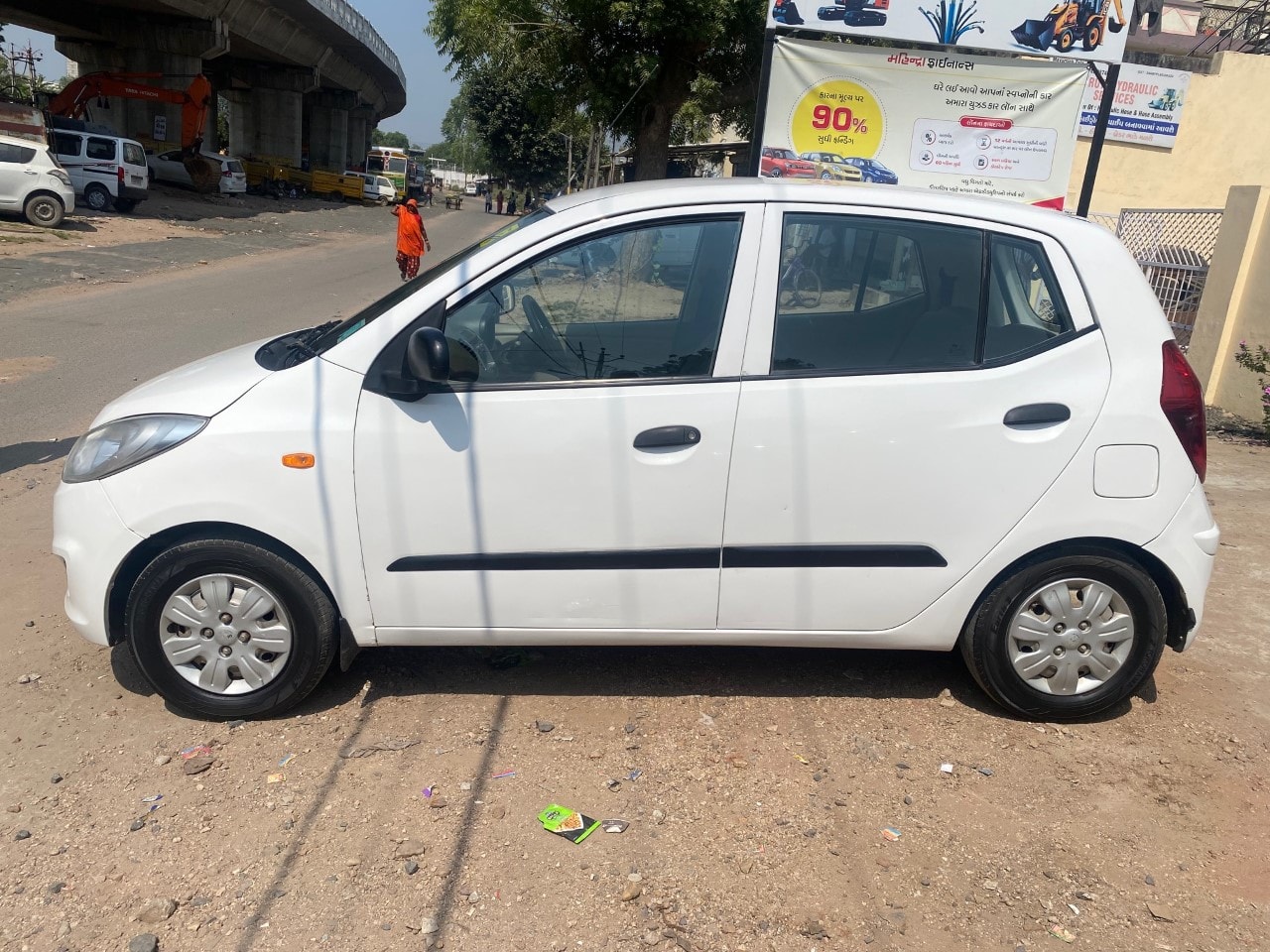 i10 image 2 i10 image 2