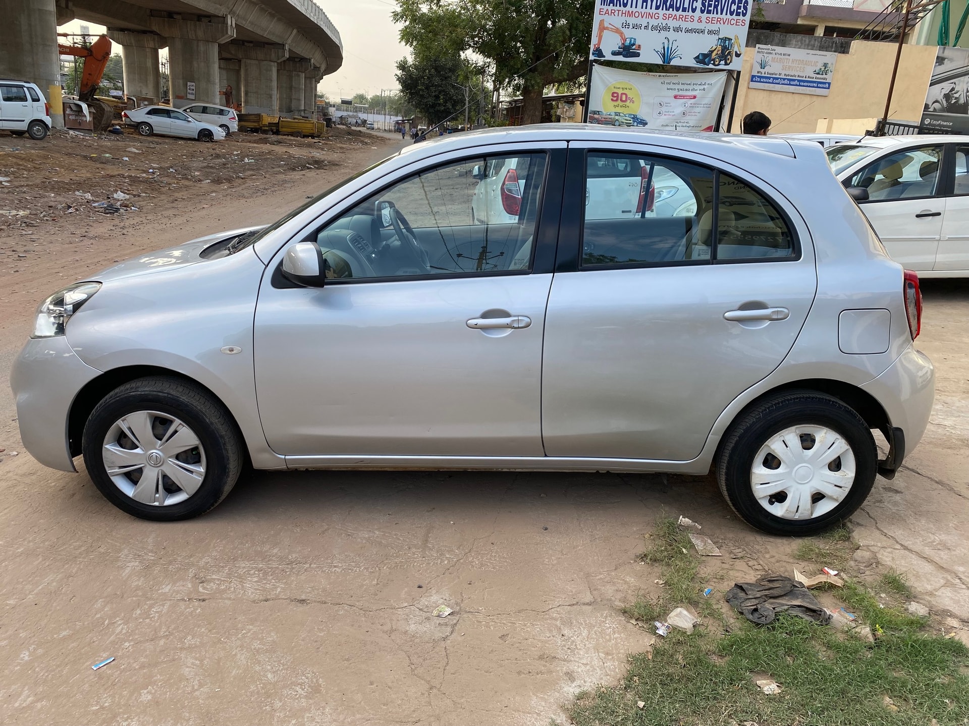 Micra image 2 Micra image 2