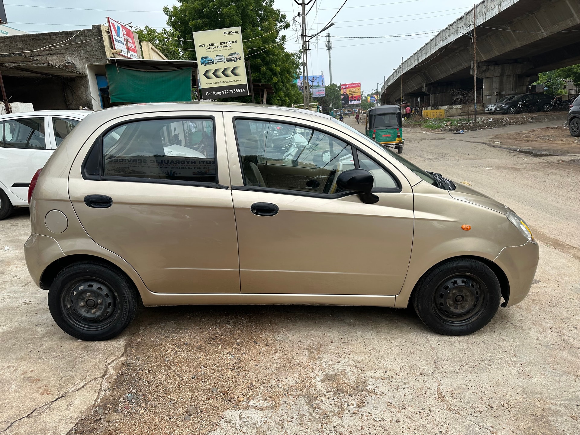 Spark image 6 Spark image 6