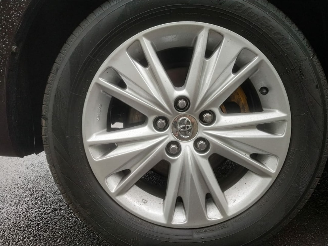 Innova image 15 Innova image 15