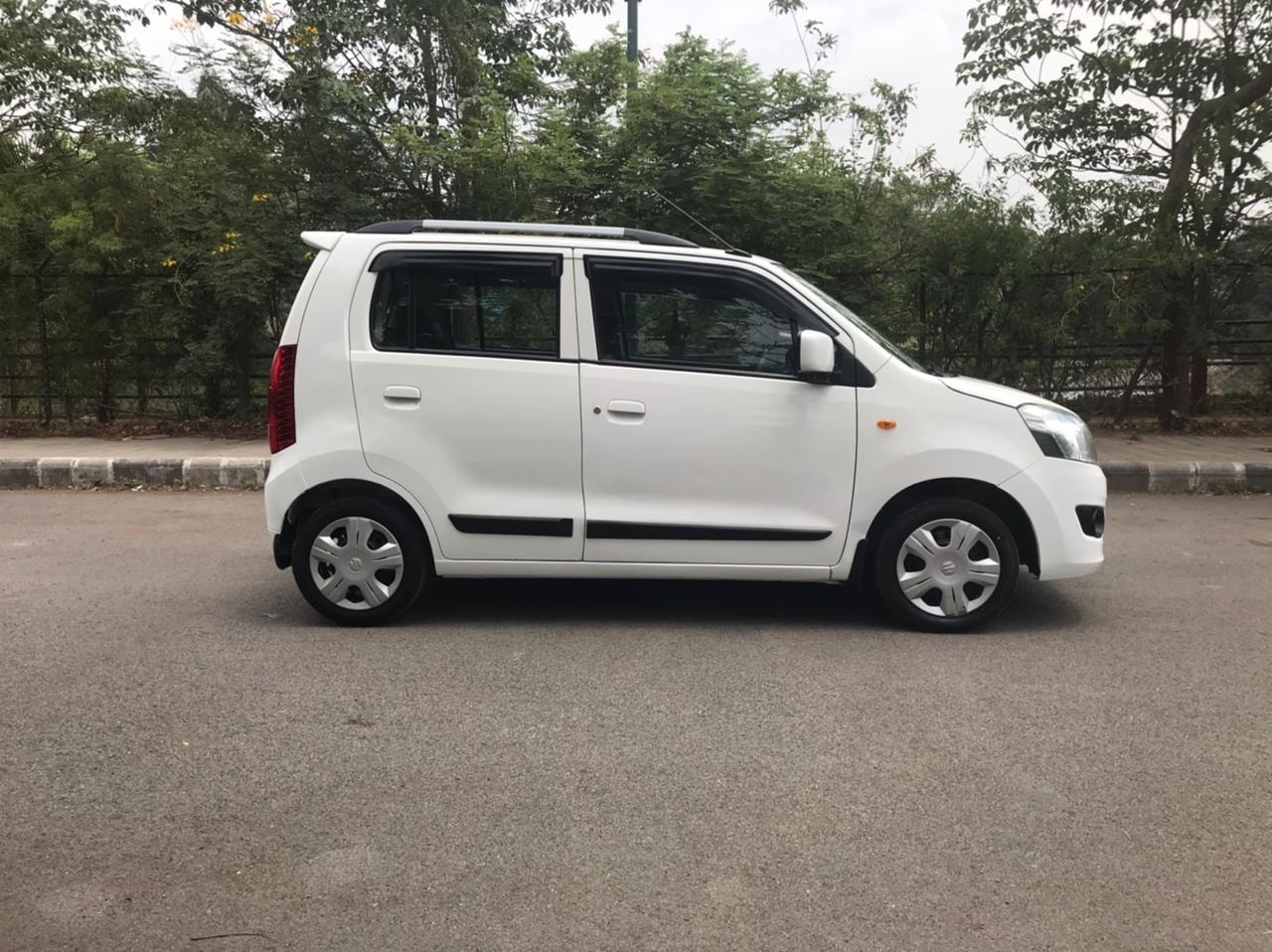 Wagon R image 8 Wagon R image 8