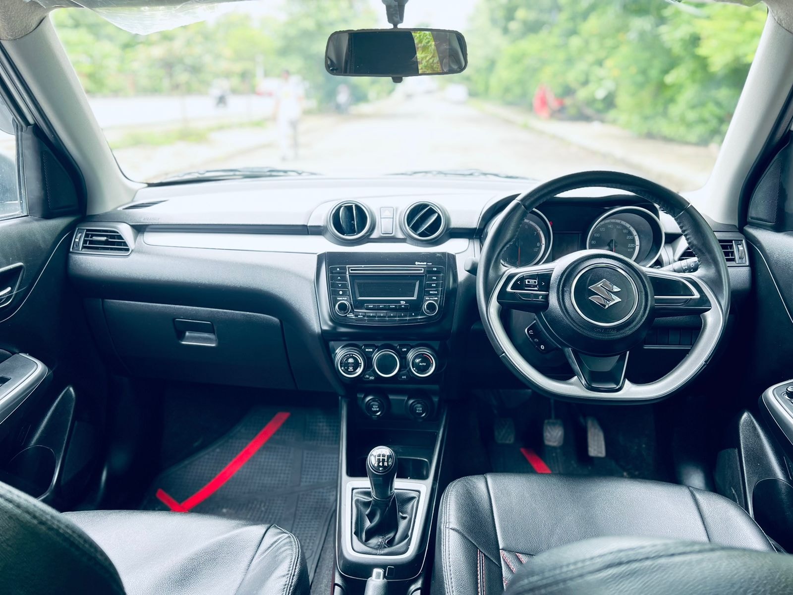 Swift image 7 Swift image 7