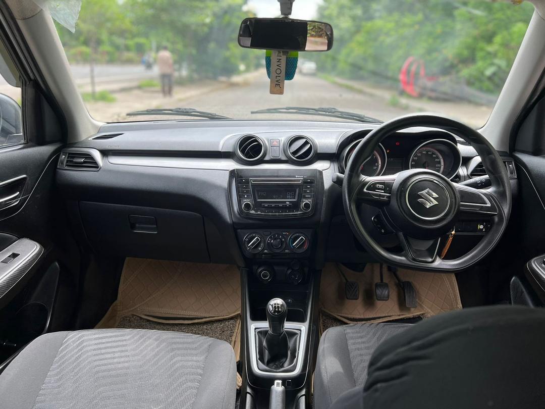 2019 Maruti Suzuki Swift VXI BS IV Front Seats 