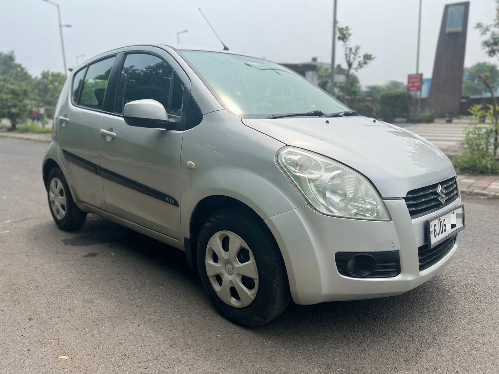 Ritz image 2 Ritz image 2