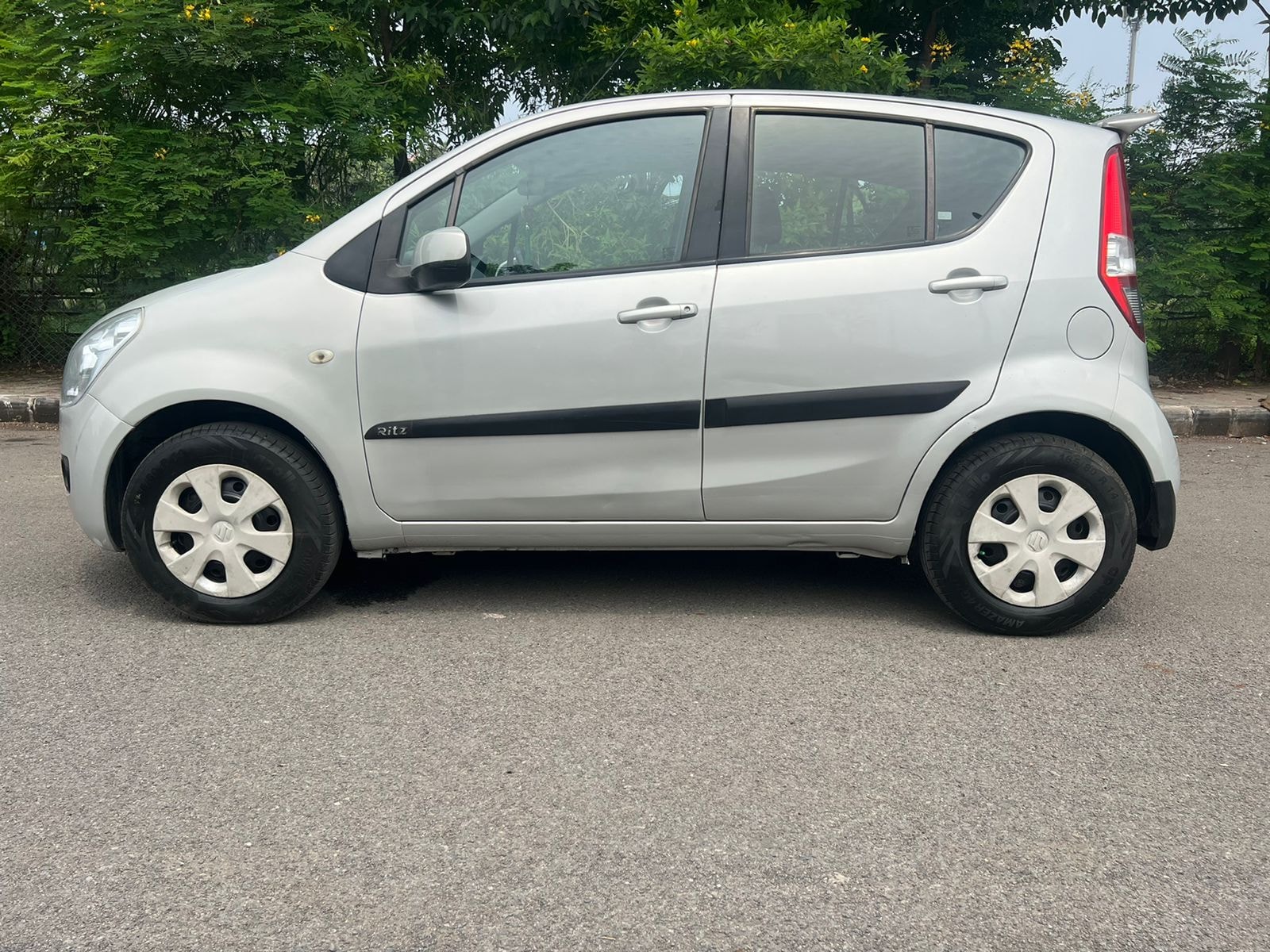 Ritz image 4 Ritz image 4