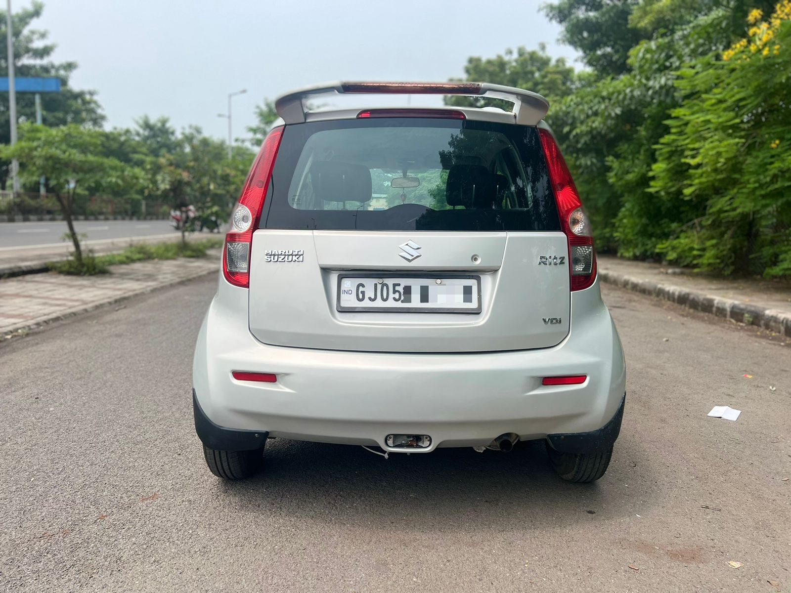 Ritz image 7 Ritz image 7