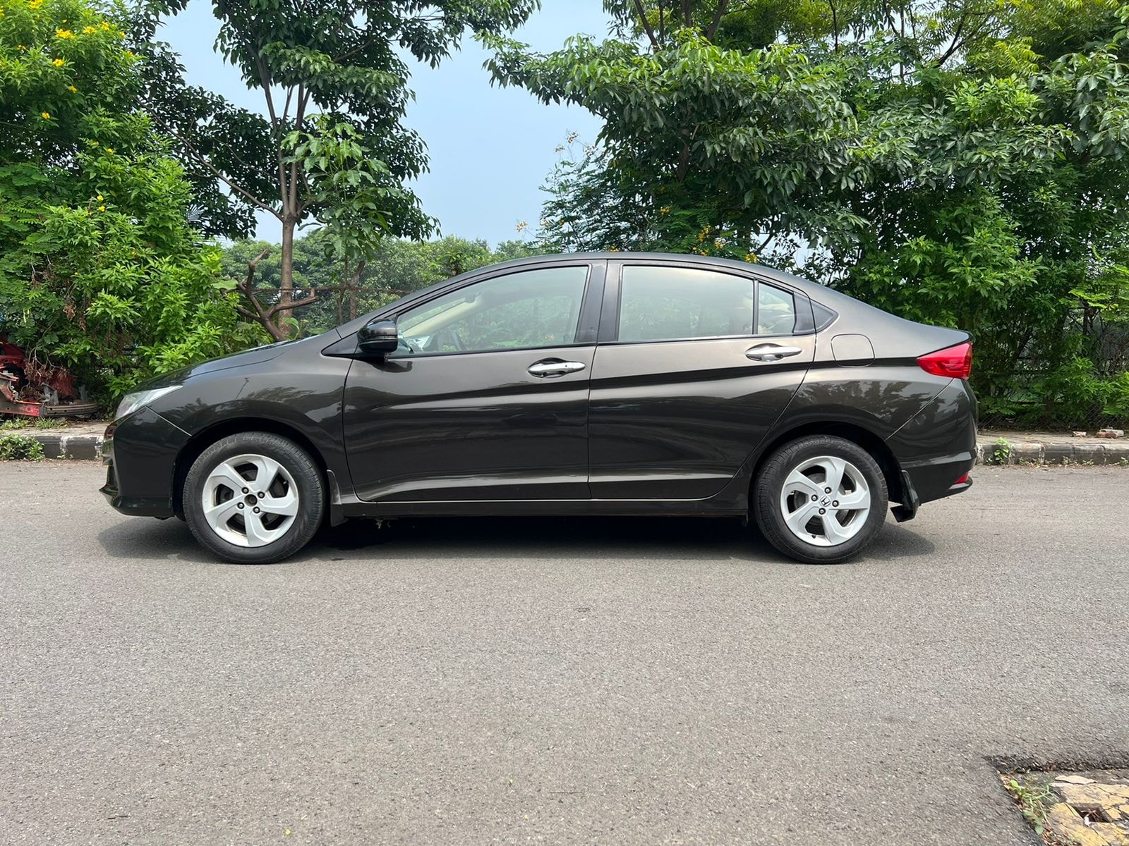 City image 2 City image 2