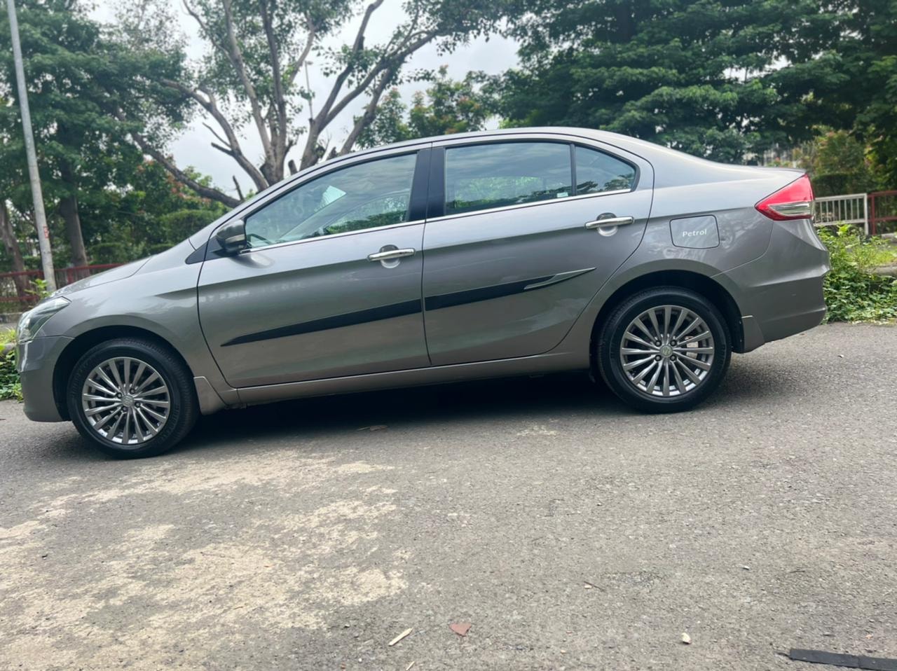 Ciaz image 2 Ciaz image 2