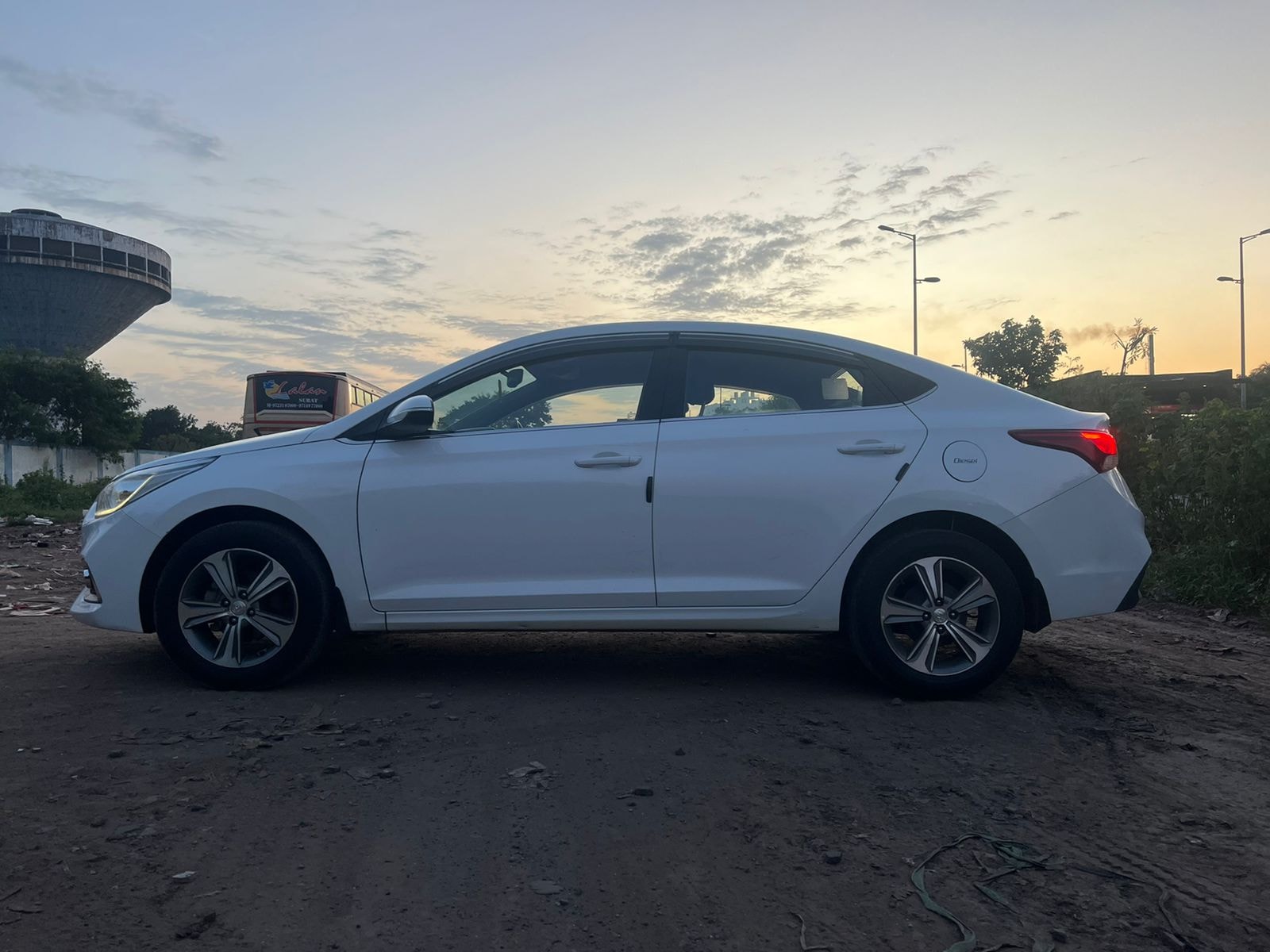 Verna image 4 Verna image 4